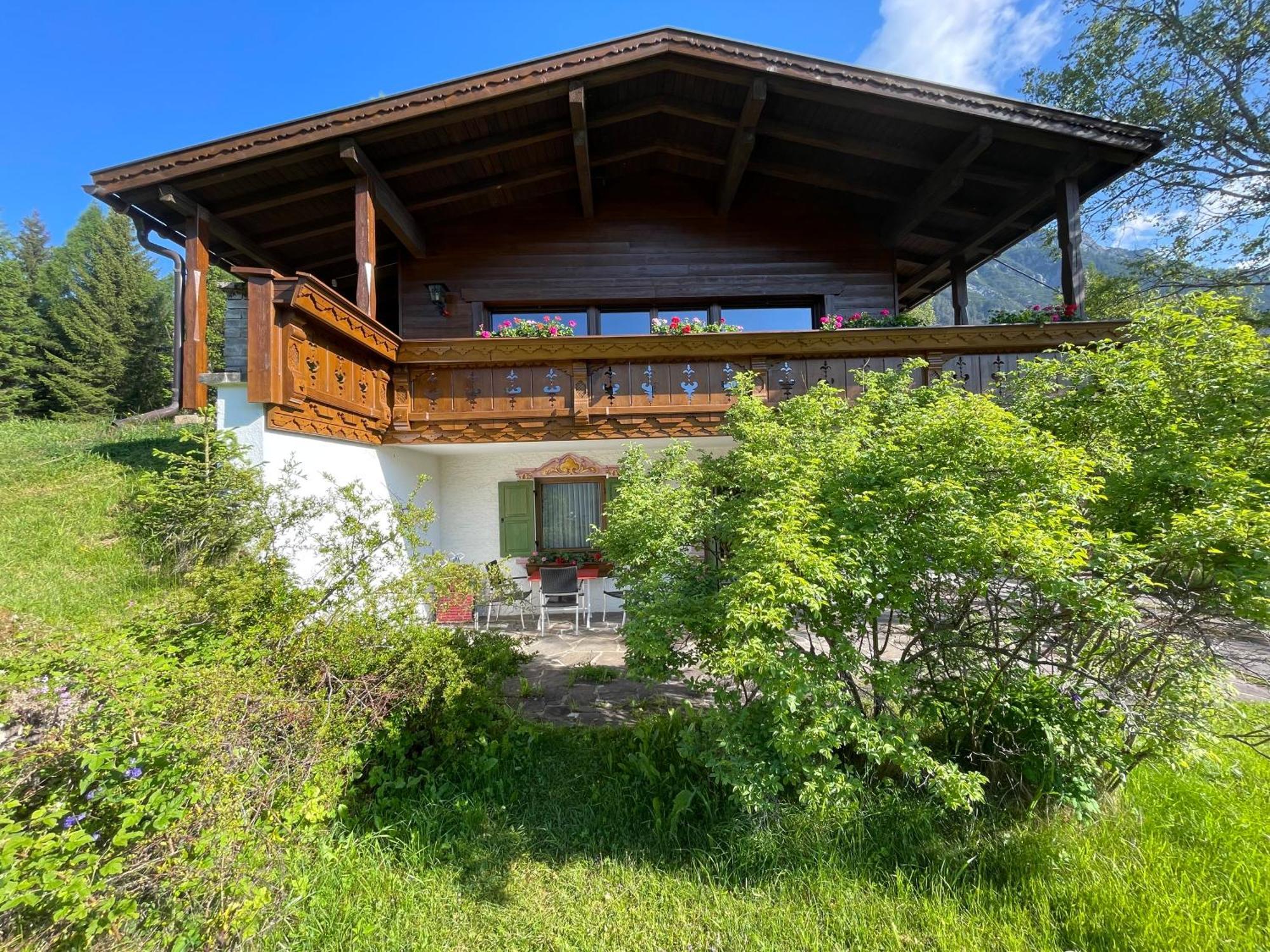 Chalet Josi 洛伊塔施 外观 照片