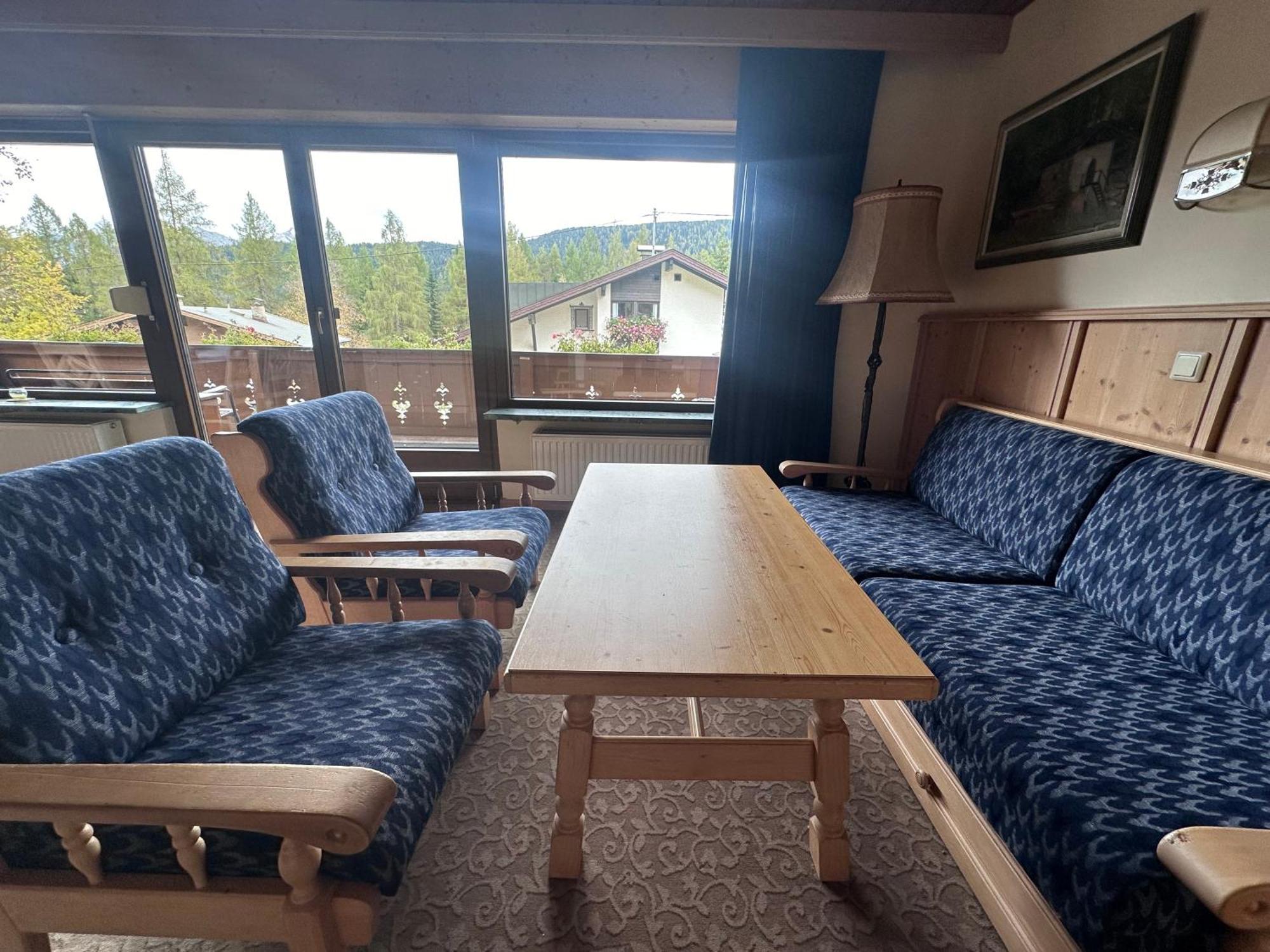 Chalet Josi 洛伊塔施 外观 照片